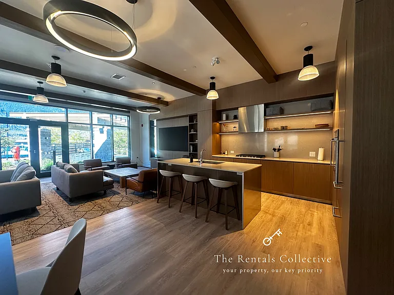 1500 Scott Cres — Photo 18