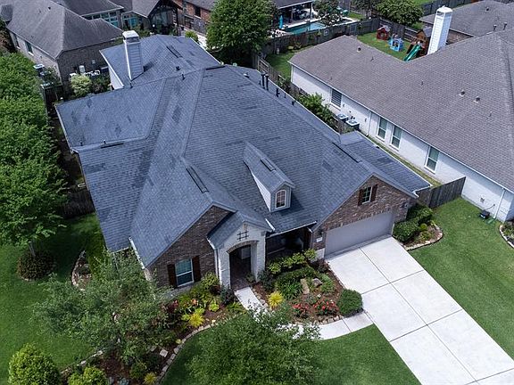 2nd image of 6181 Derby Ct