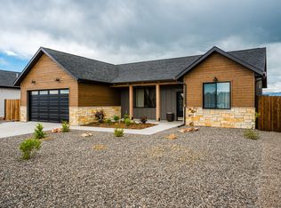 1458 Stoneridge Dr, Ranchester, WY 82839