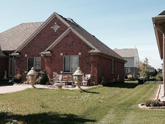 2nd image of 50339 Billingsley Dr