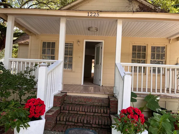 1225 Braddock Ave, North Charleston, SC 29405