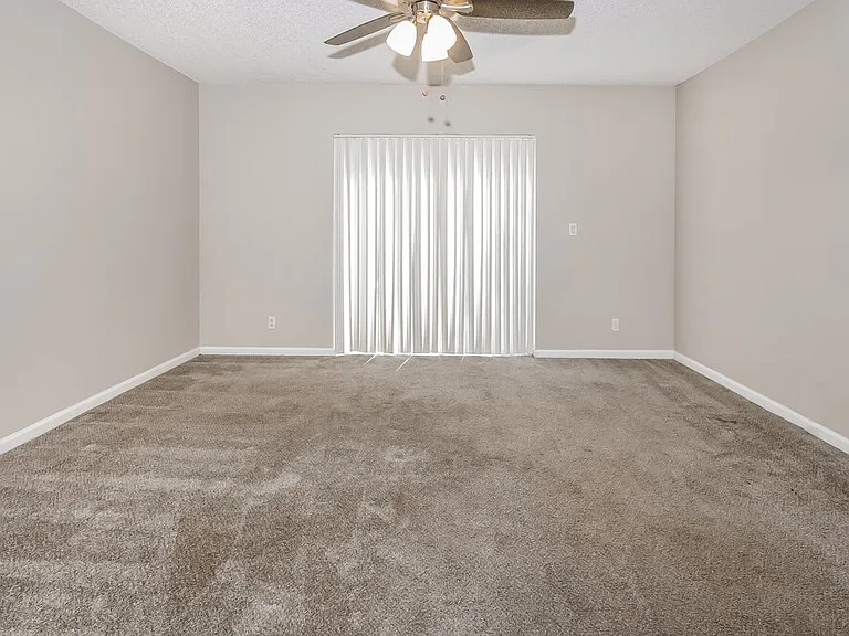 1267 Olympic Cir — Photo 9
