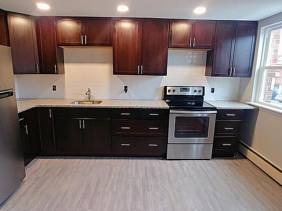 Open concept kitchen / dining room