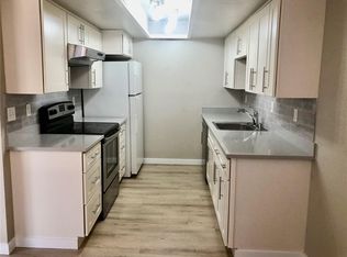 14518 NE 6th Pl APT 1, Bellevue, WA 98007