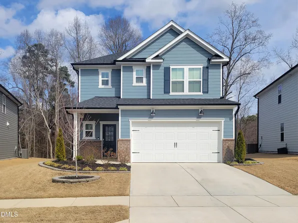 629 Donnegal Farm Dr, Fuquay Varina, NC 27526