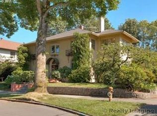 1610 NE Tillamook St APT 4, Portland, OR 97212