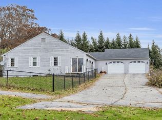 48 Curtis Farm Rd, Wilton, NH 03086