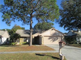 8717 Lindenhurst Pl, Tampa, FL 33634