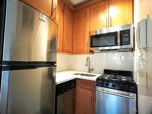 Rented by Douglas Elliman | media 5