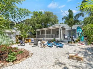 513 Crystal Beach Ave, Crystal Beach, FL 34681