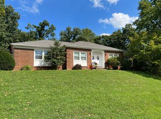 104 Geneva Dr, Tell City, IN