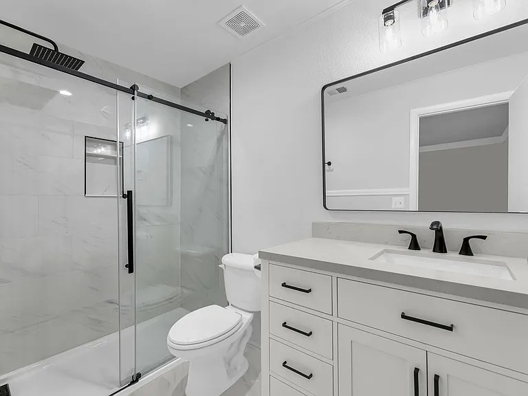 266 Alexandra Dr #11 — Photo 15