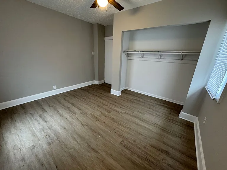 1132 N Oxford St — Photo 16