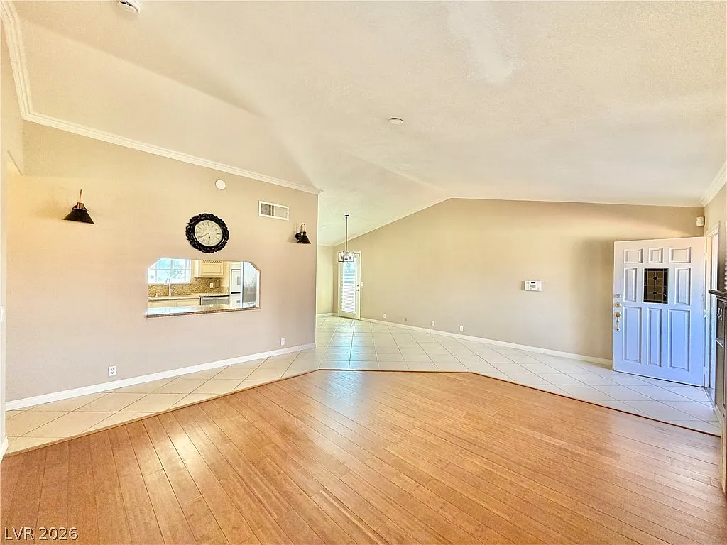 2 bed, 2.0 bath, 1579 sqft, $1,595 — Photo 4