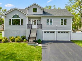 2 Linden Ave, Lincoln Park Boro, NJ 07035
