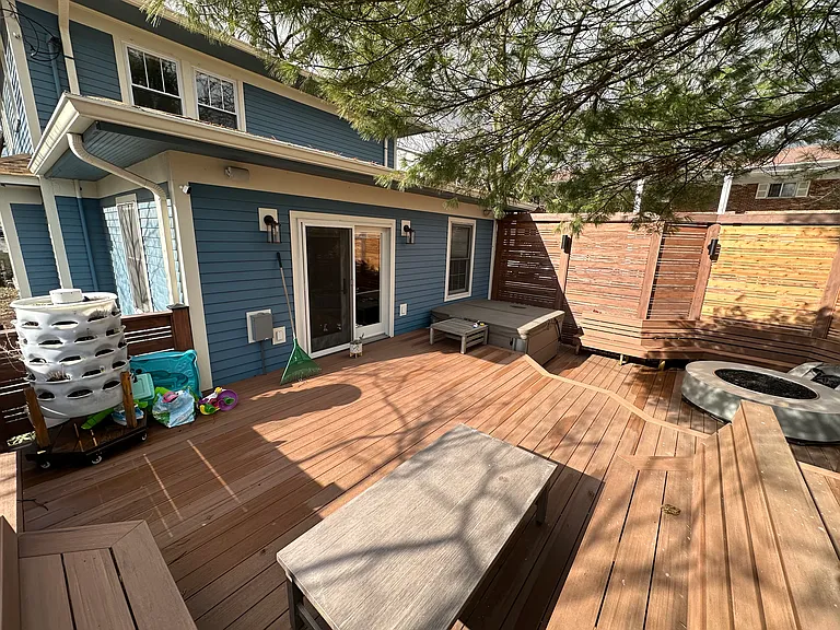 417 S Henderson St — Photo 4