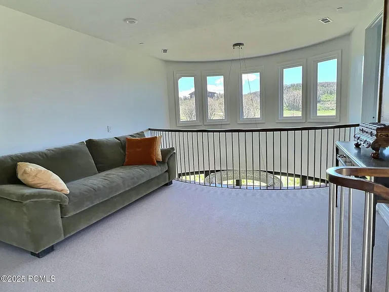 1135 E Lasso Trl — Photo 24