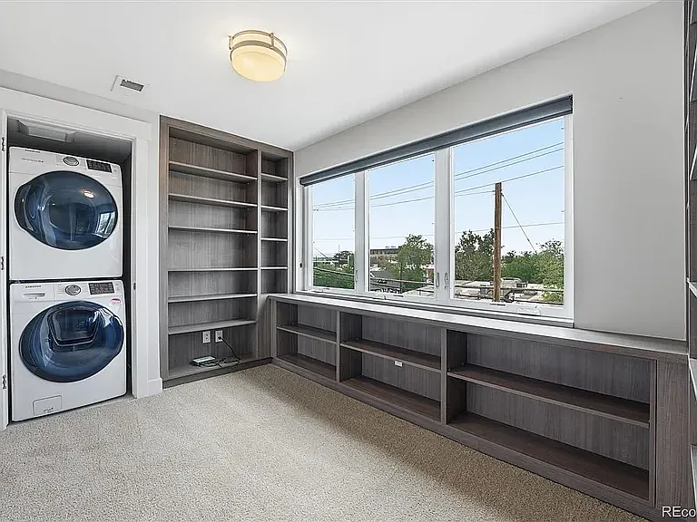 3181 Lawrence St — Photo 19