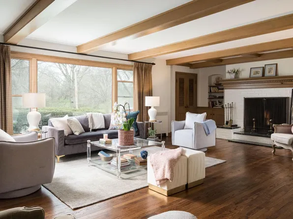 2356 Menomonee River PARKWAY, Wauwatosa, WI 53226