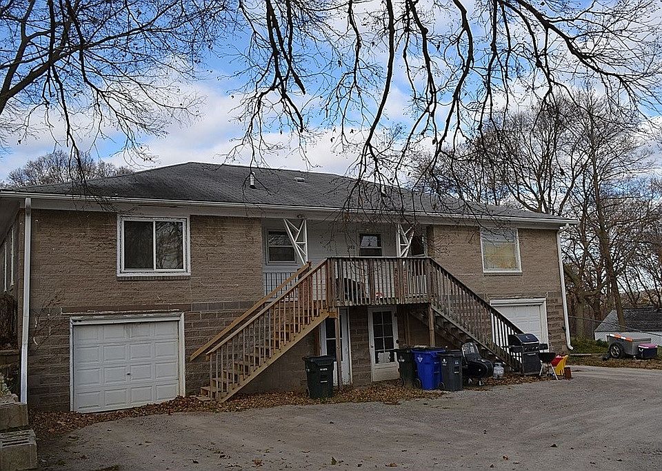 Unit 205 (Left Side)