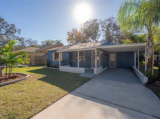 820 W Lowry Ln, Tampa, FL 33604