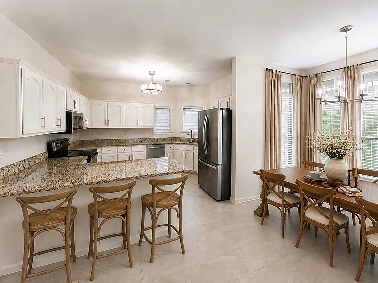 3707 Stonetrace Cir — Photo 8