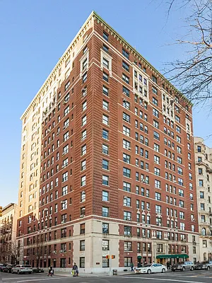 Sold by Sotheby's International Realty | media 9