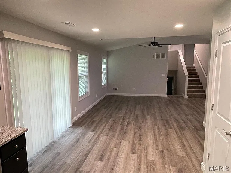 1132 Marathon Dr — Photo 6