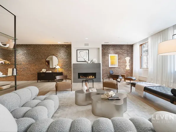 55 Warren St APT 4, New York, NY 10007
