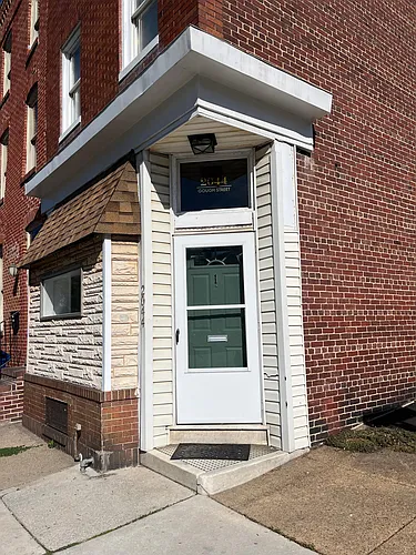2044 Gough St #1 Photo 1