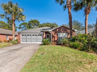 4267 Armadillo Trl, Niceville, FL 32578