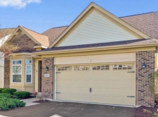 1693 Havenshire Rd, Aurora, IL 60505