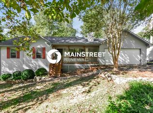 208 Wildwood Dr, Stockbridge, GA 30281