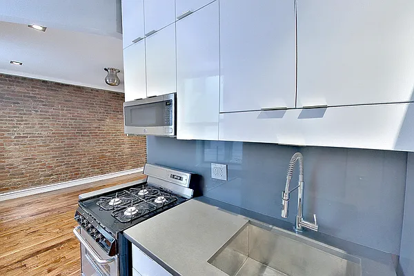 Rented by Centennial Properties NY | media 12