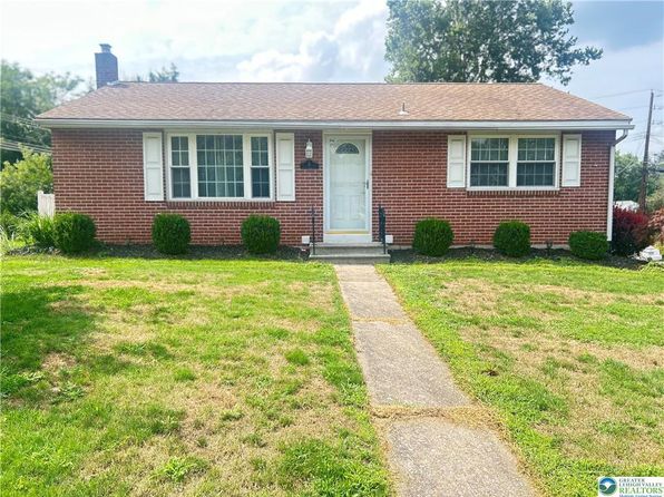 18 Lincoln Dr