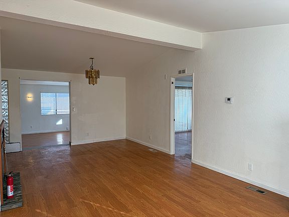 Living room as seen from front entrance