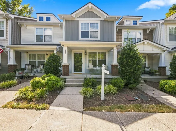 205 Shadow Glen Dr, Nashville, TN 37211