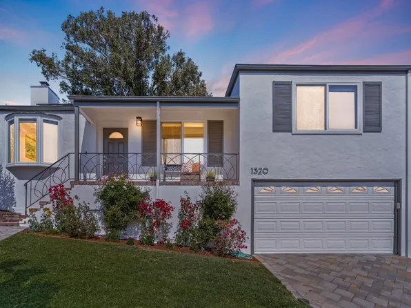1320 Hull Dr, San Carlos, CA 94070