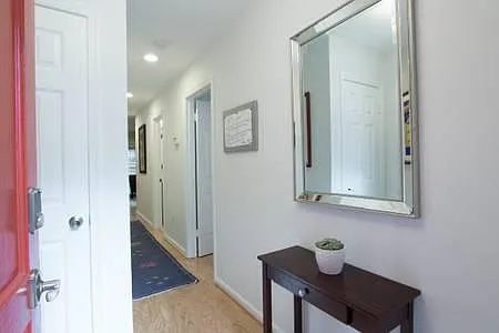 1643 Park Rd NW #2 — Photo 3