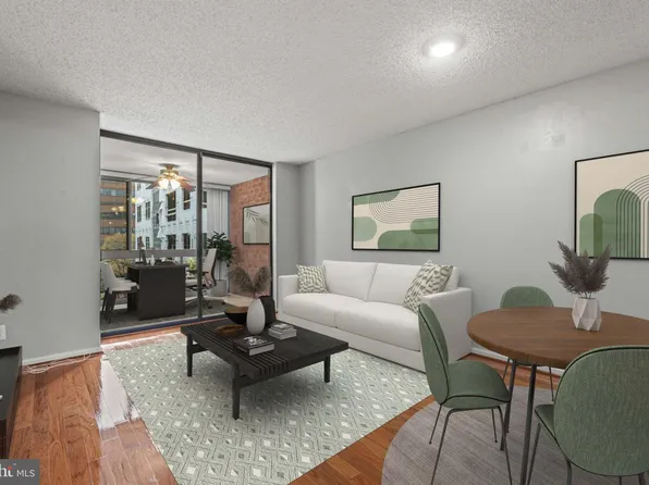 1024 N Utah St APT 416, Arlington, VA 22201
