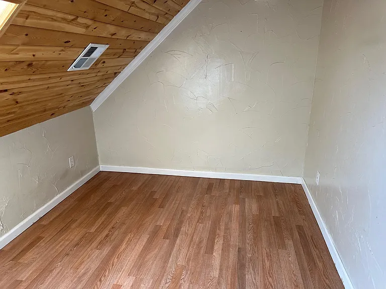 13975 Racel St #C — Photo 26