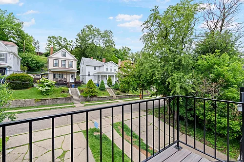 129 Fountain St #D Photo 1