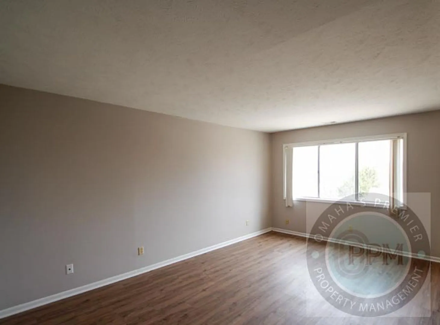 Alansco 1016 N 47 Ave — Photo 3