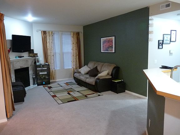 2nd image of 5231 238th Ln SE #11-1