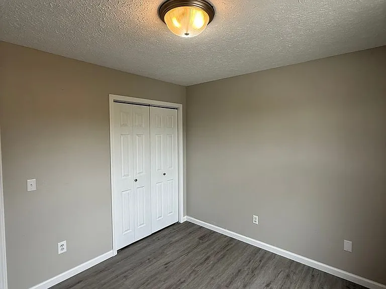 414 W Black Oak Rd — Photo 9