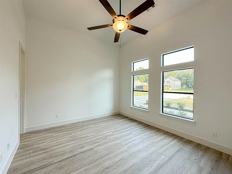 31 Road 6609 — Photo 25