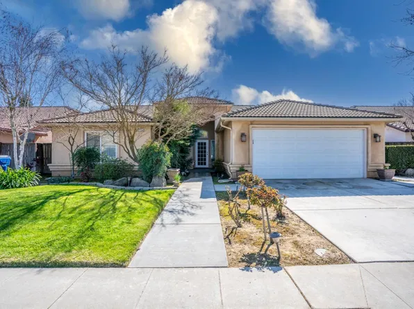 3728 Via Capitola, Madera, CA 93637