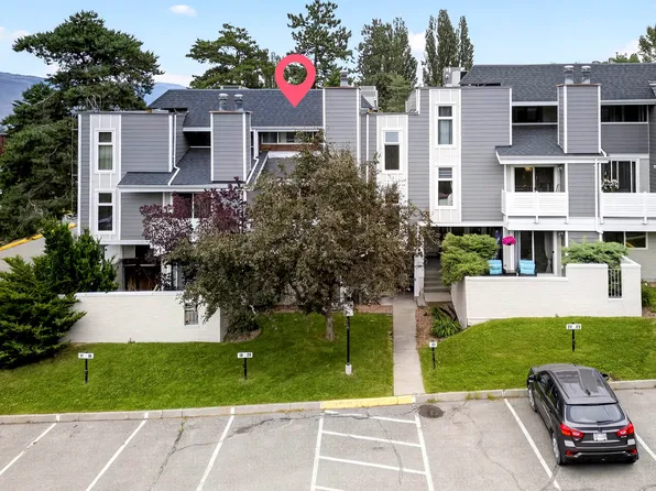 1435 Summit Dr #11, Kamloops, BC V2E 1S4