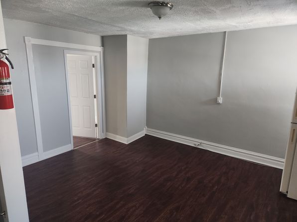 717 W Washington St FLOOR 3