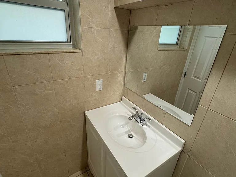 2536 Van Buren St — Photo 19